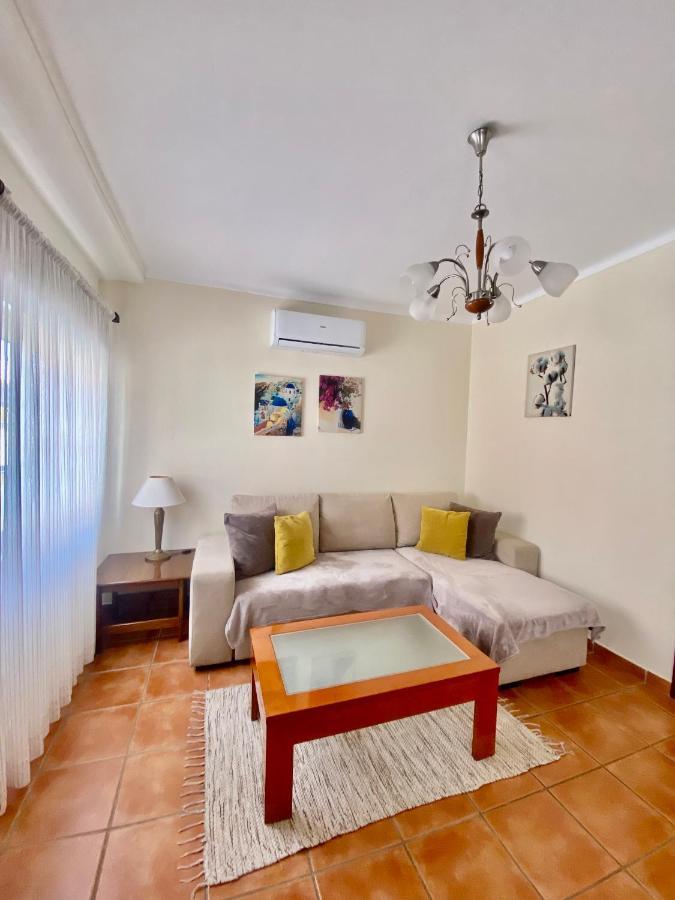 Casa Dos Montes Holiday home *