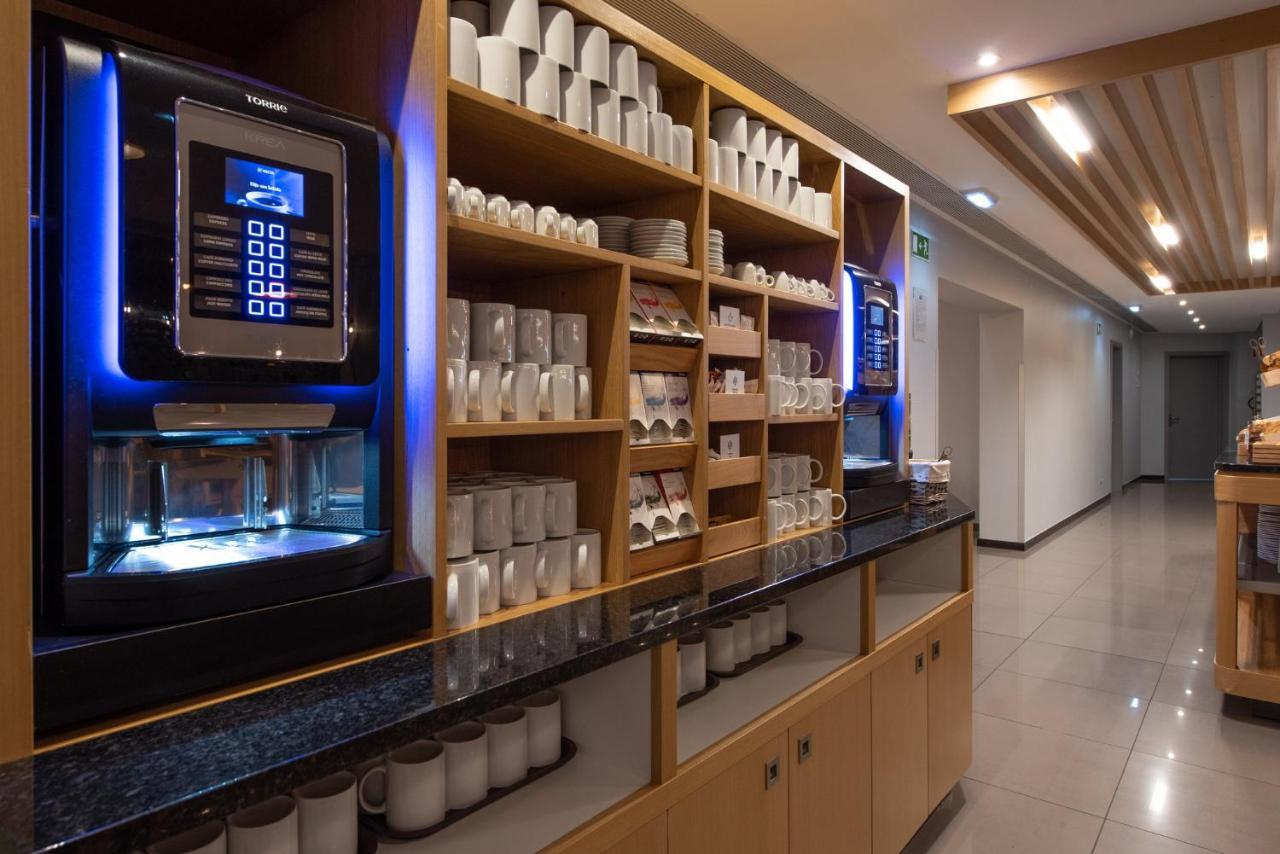 Express Lisbon Airport By Ihg 3*