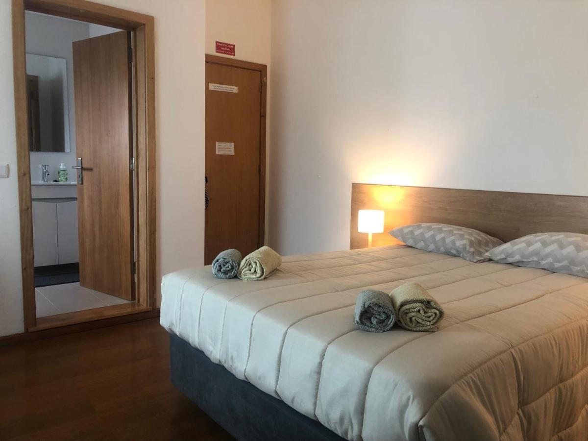 Bed & Breakfast Azores Holidays House -b&b - - Self Check-in Keyboard