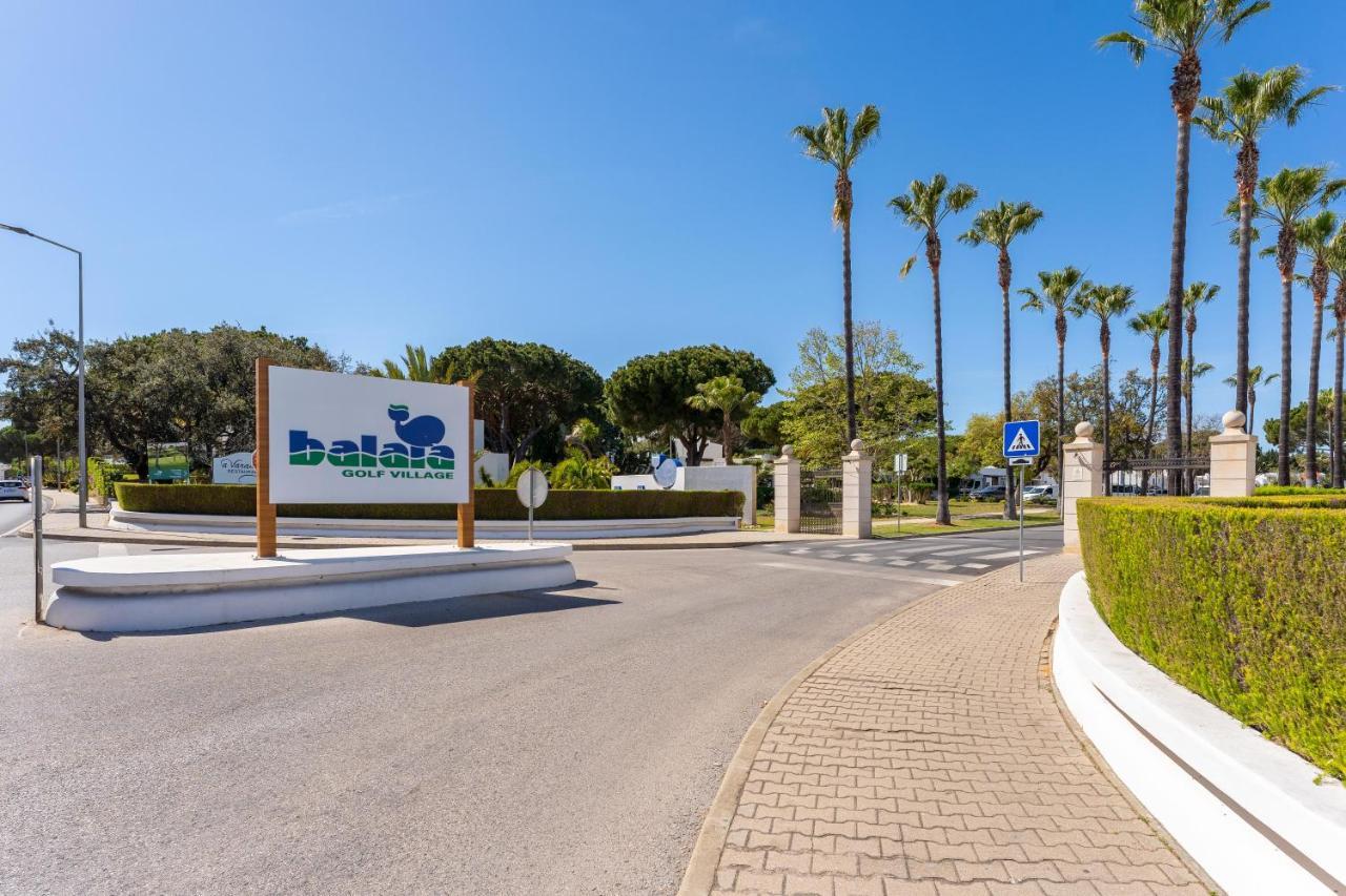 Balaia Golf Poolside Retreat Apartment *