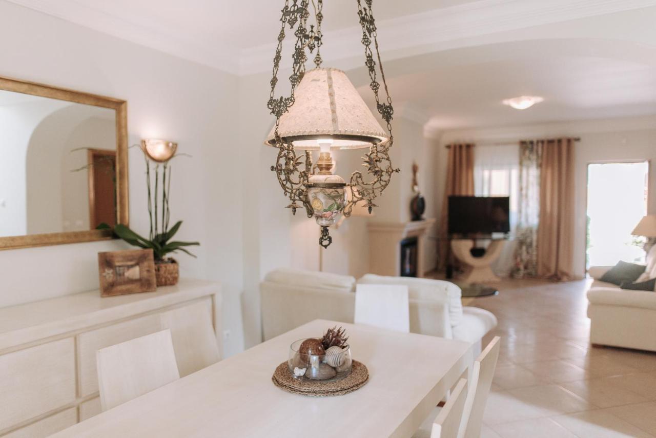 Villa With Garden, Pool & Golf Lagos