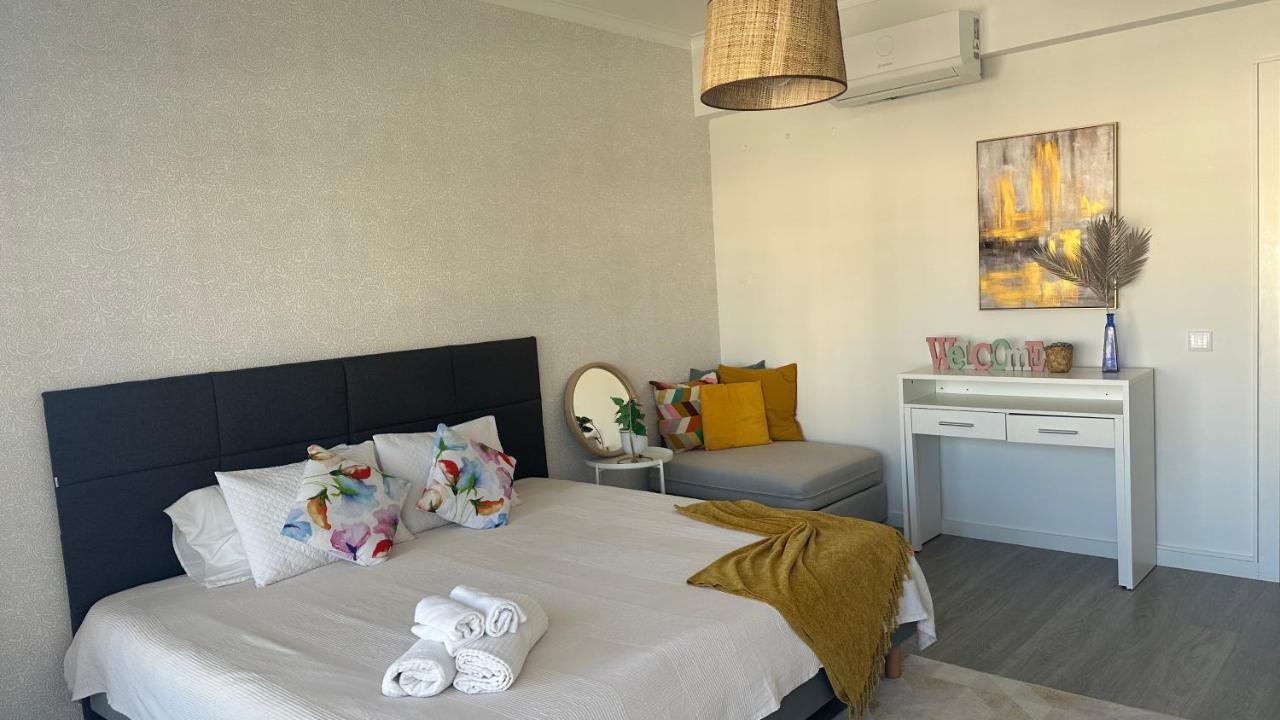 Sunshine Lovers Apartment