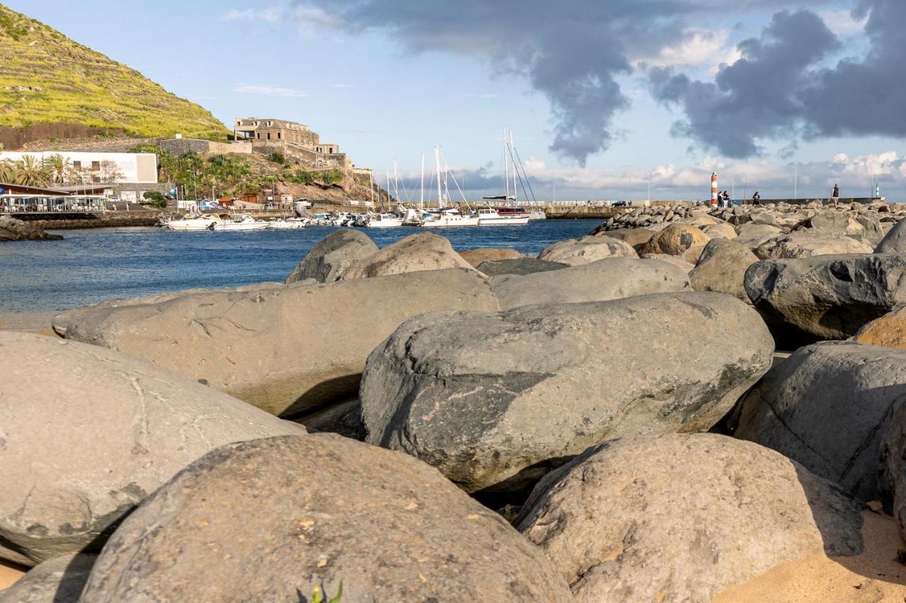Bay Machico (Madeira)