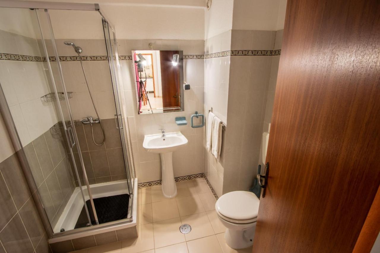 Guest house Colmeia- Local