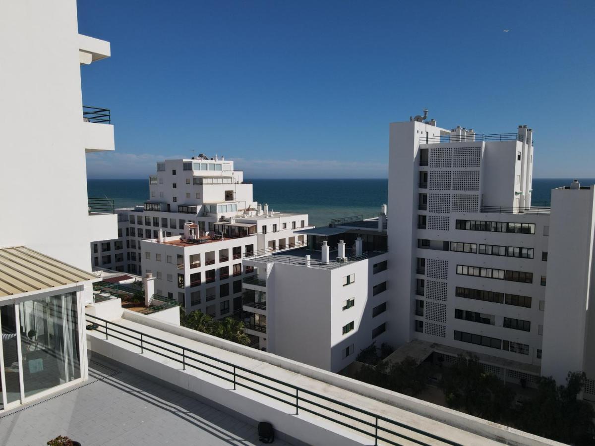Ocean Blue Apartment