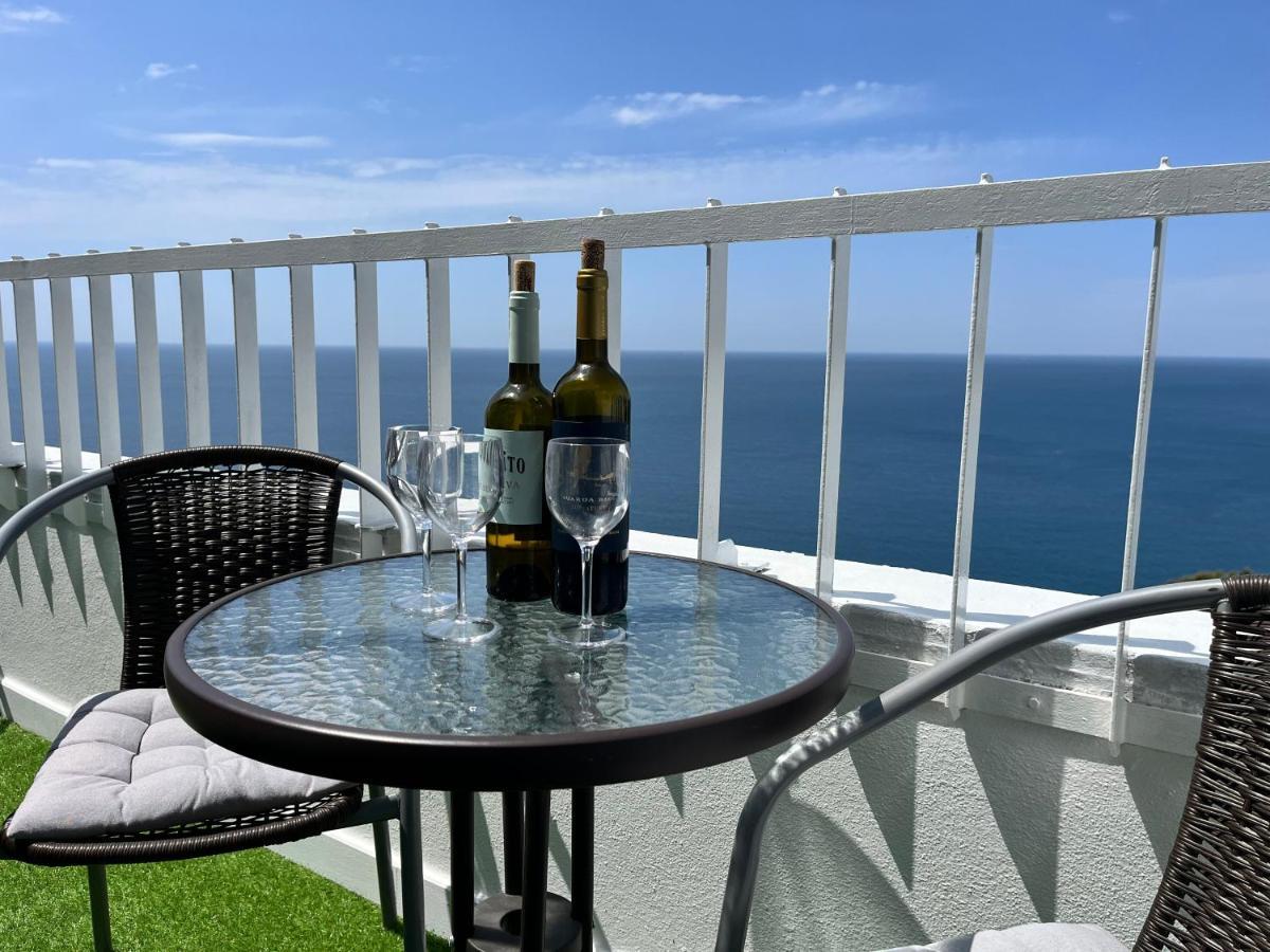 Axenic Retreat - Panoramic Ocean View, Sleeps 4, Ensuite Bathroom, New Redesign Apartamento