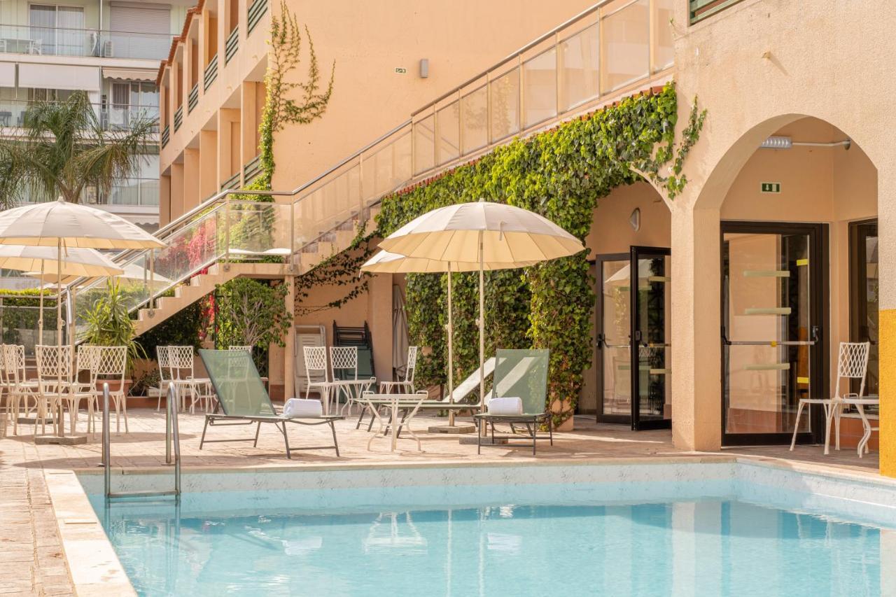 Casablanca Unique