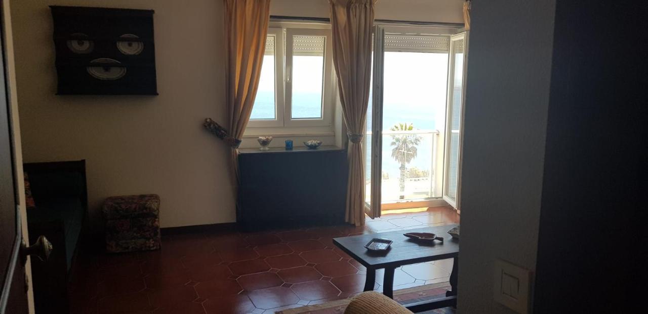 Ocean View Sines