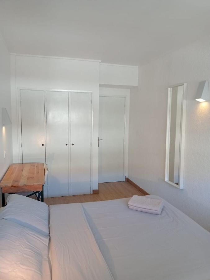 Guest house Costa By The Costa da Caparica
