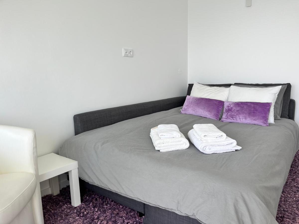 Apartamento Axenic Retreat - Panoramic Ocean View, Sleeps 4, Ensuite Bathroom, New Redesign