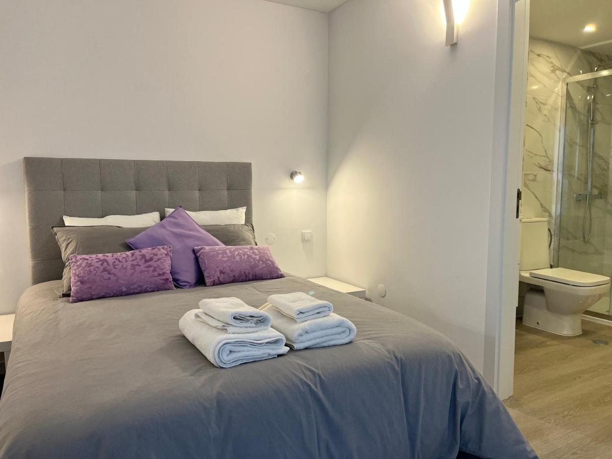 Axenic Retreat - Panoramic Ocean View, Sleeps 4, Ensuite Bathroom, New Redesign * Sesimbra