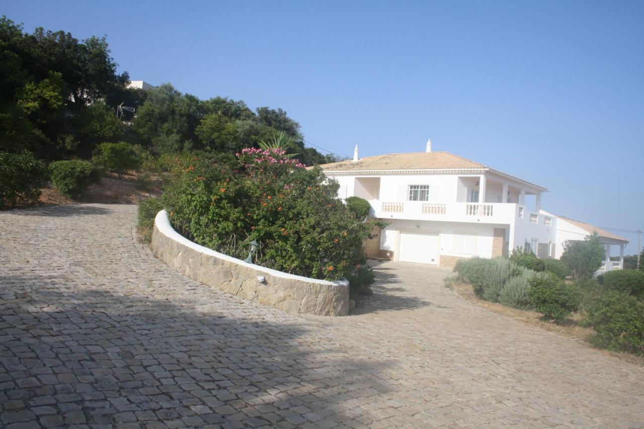 Rustic Villa Guesthouse *