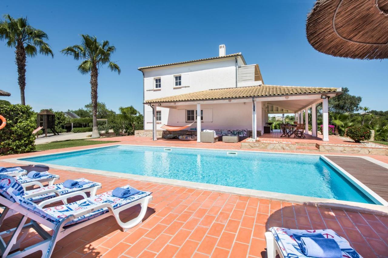 Monte Pardal W/ Heated Pool In Natural Park Villa