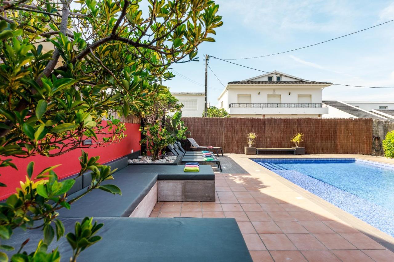 Aroeira Pool House