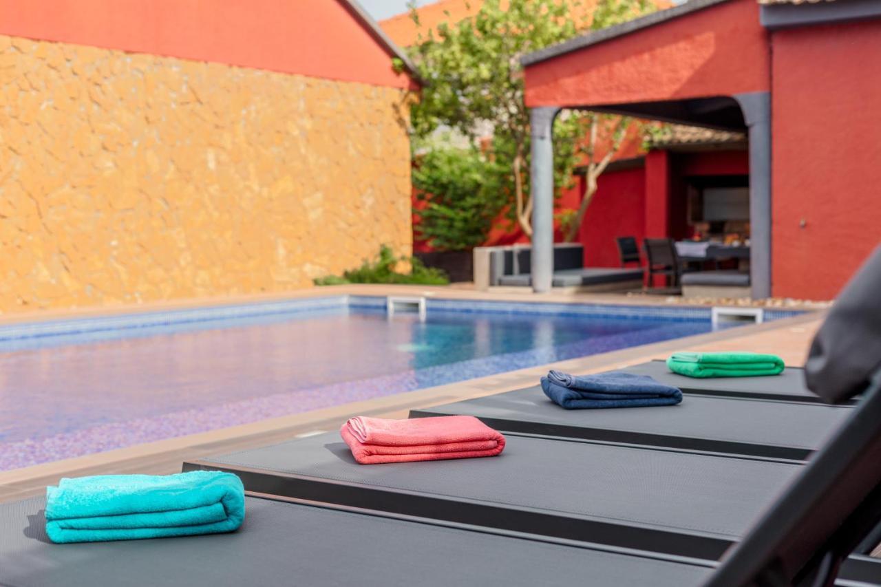 Aroeira Pool House