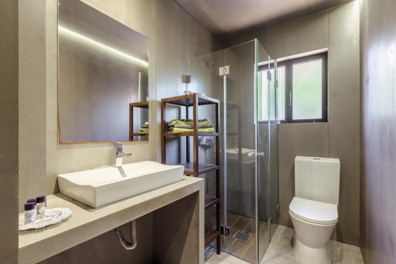 Aroeira Pool House Charneca (Setubal)