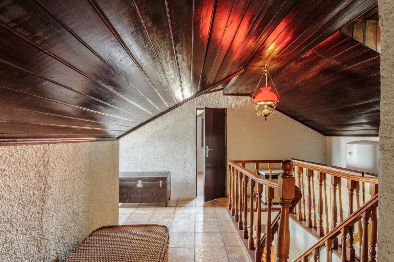 Aroeira Pool House Charneca (Setubal)