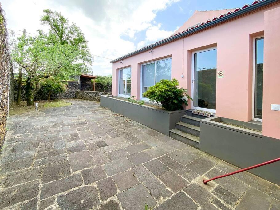 Villa House Family Capelas