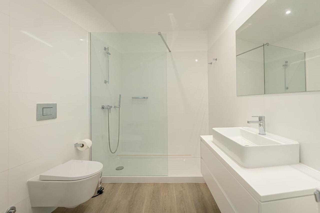 Oceanside East Apartamento Ponta Delgada