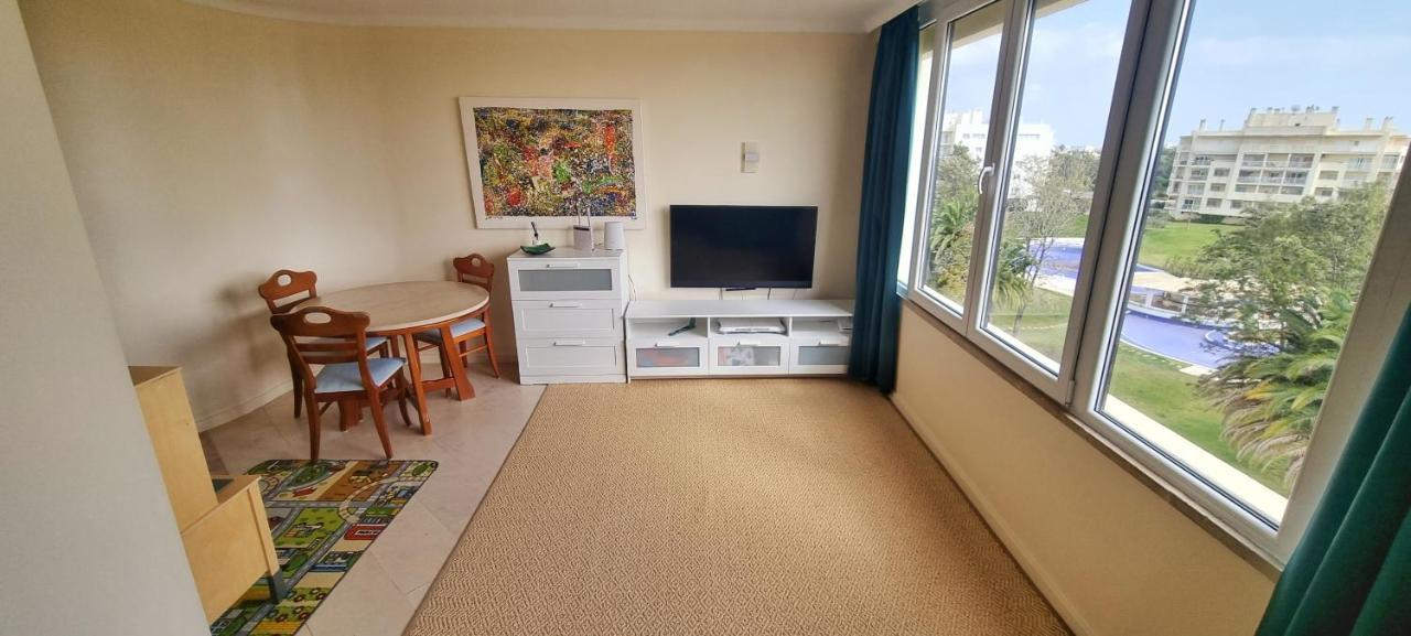 T2+1 - Sousa - With The Pool @ Algarve Apartamento Alvor