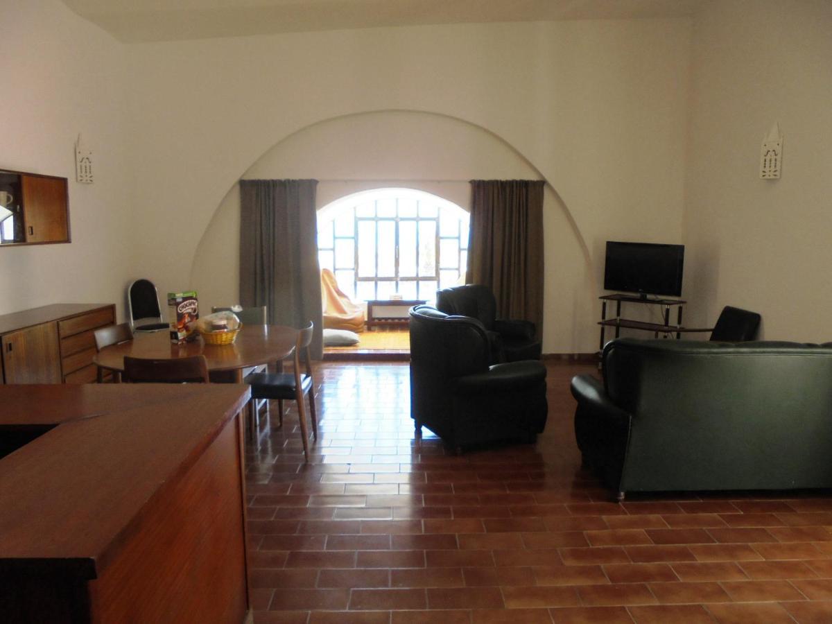 Apartment Ema'S Beach And Nightlife House *