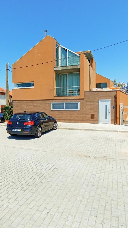 Casa Jardins Da Holiday home *