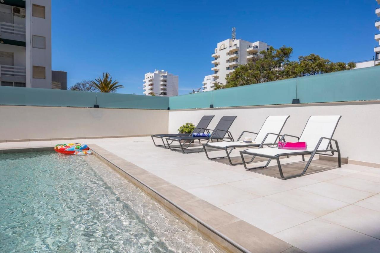 Bright Modern Beachside With Pool & Seaview Apartamento *