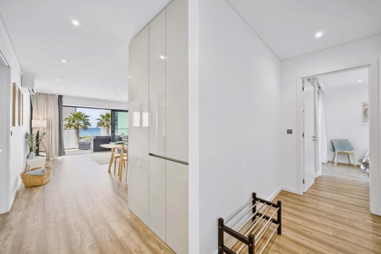 Bright Modern Beachside With Pool & Seaview Apartamento *