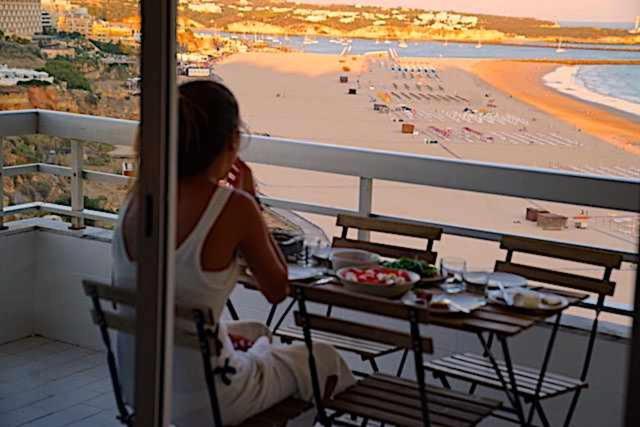 Vista Mar Da Rocha Apartment *