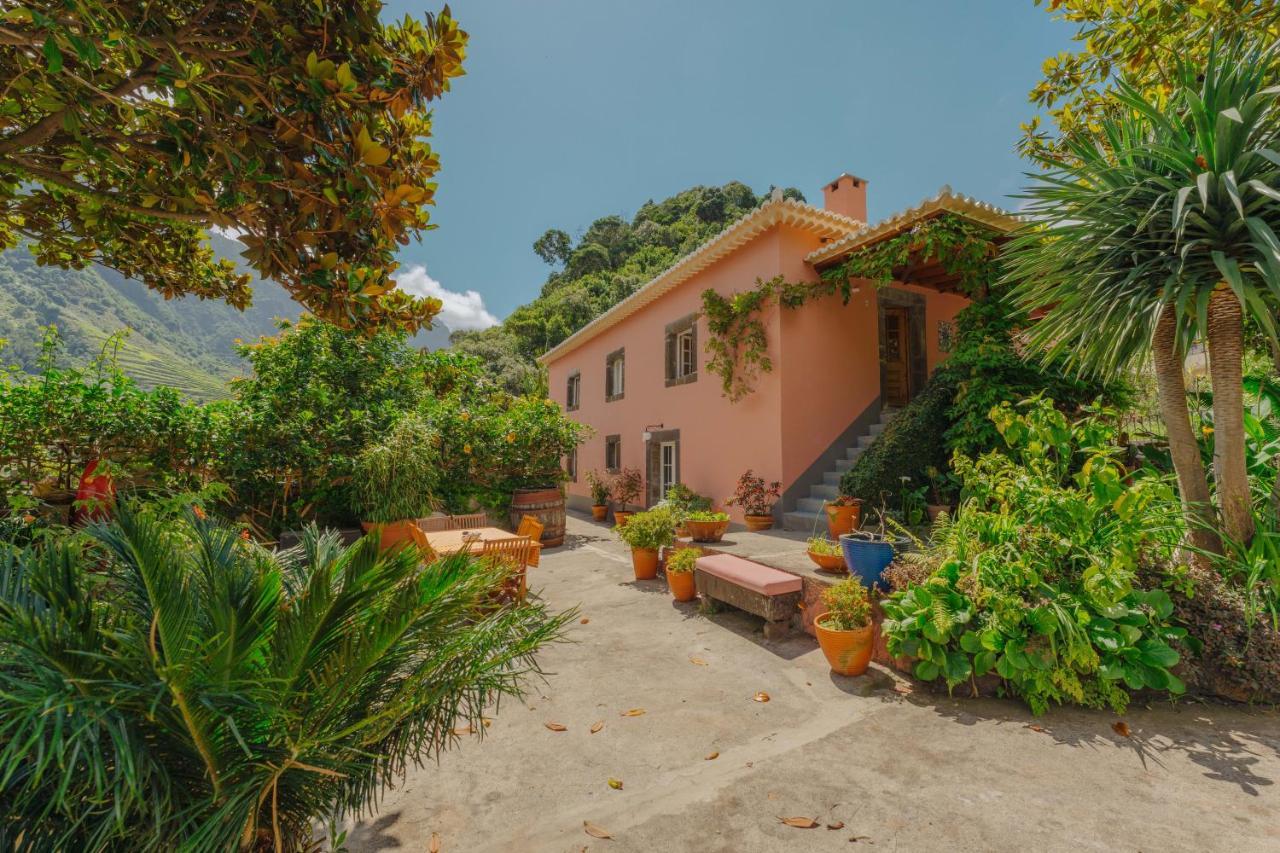 Guest house Madeira Surf 2*