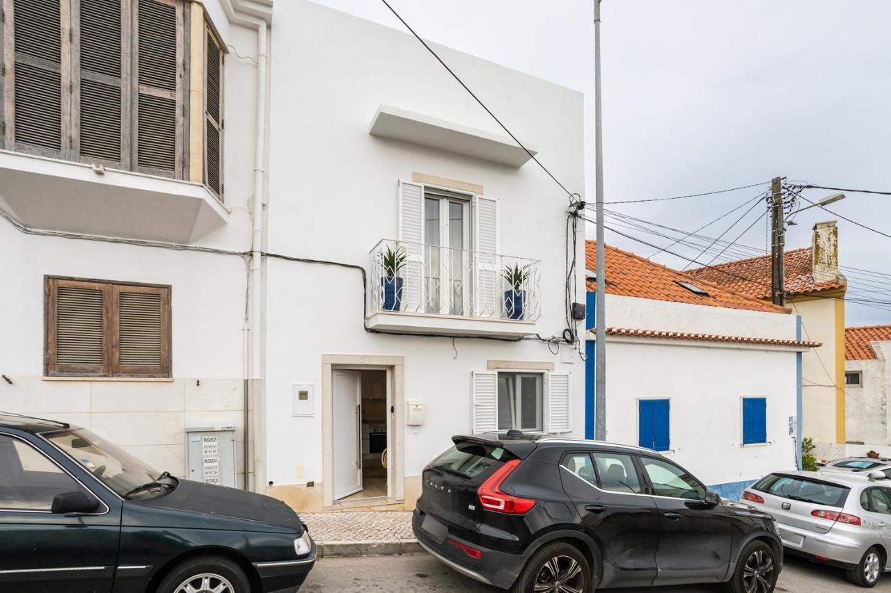 Casa Brisa, Mar E Sol Holiday home Sesimbra