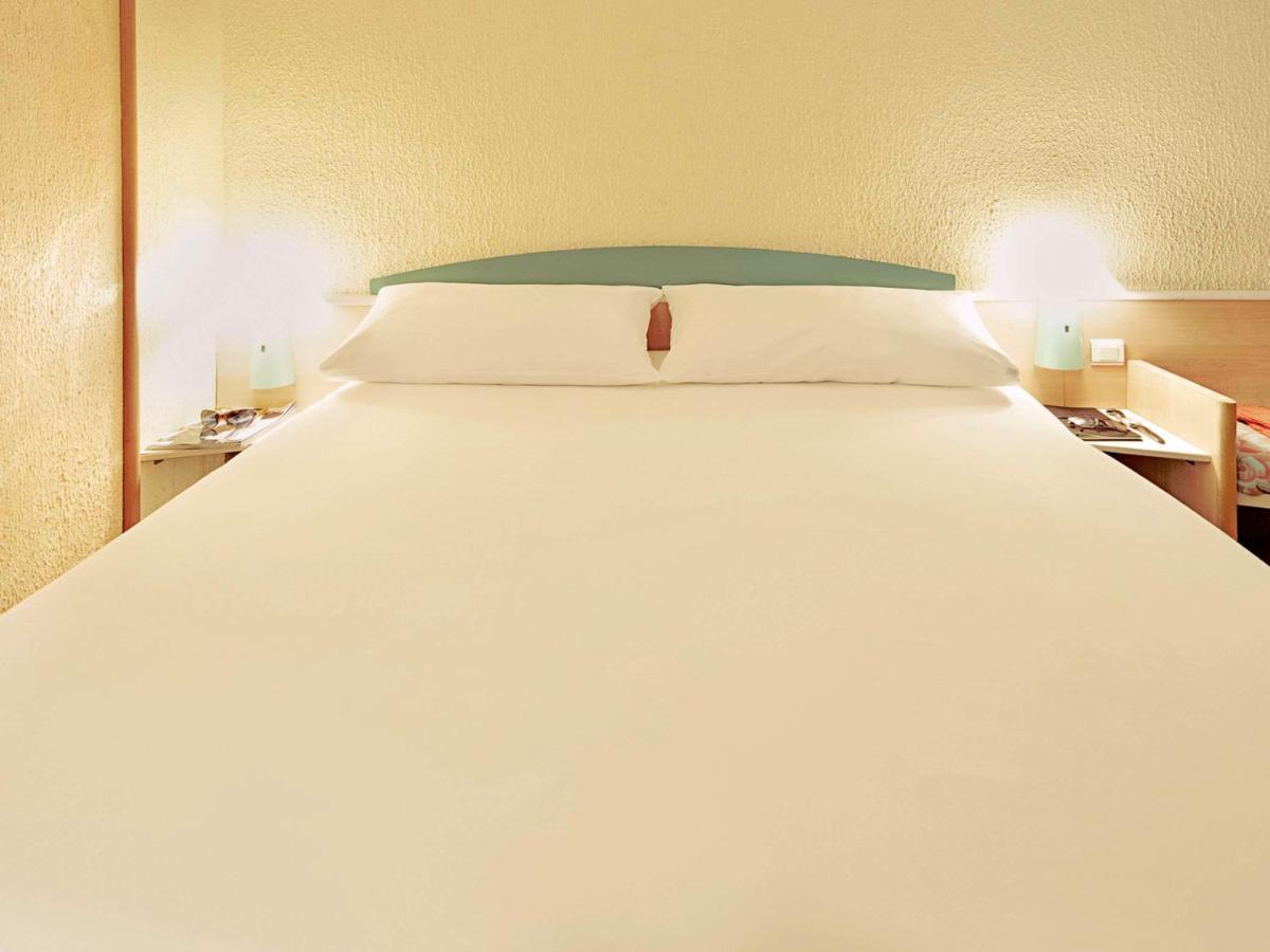 Ibis Lisboa 2*