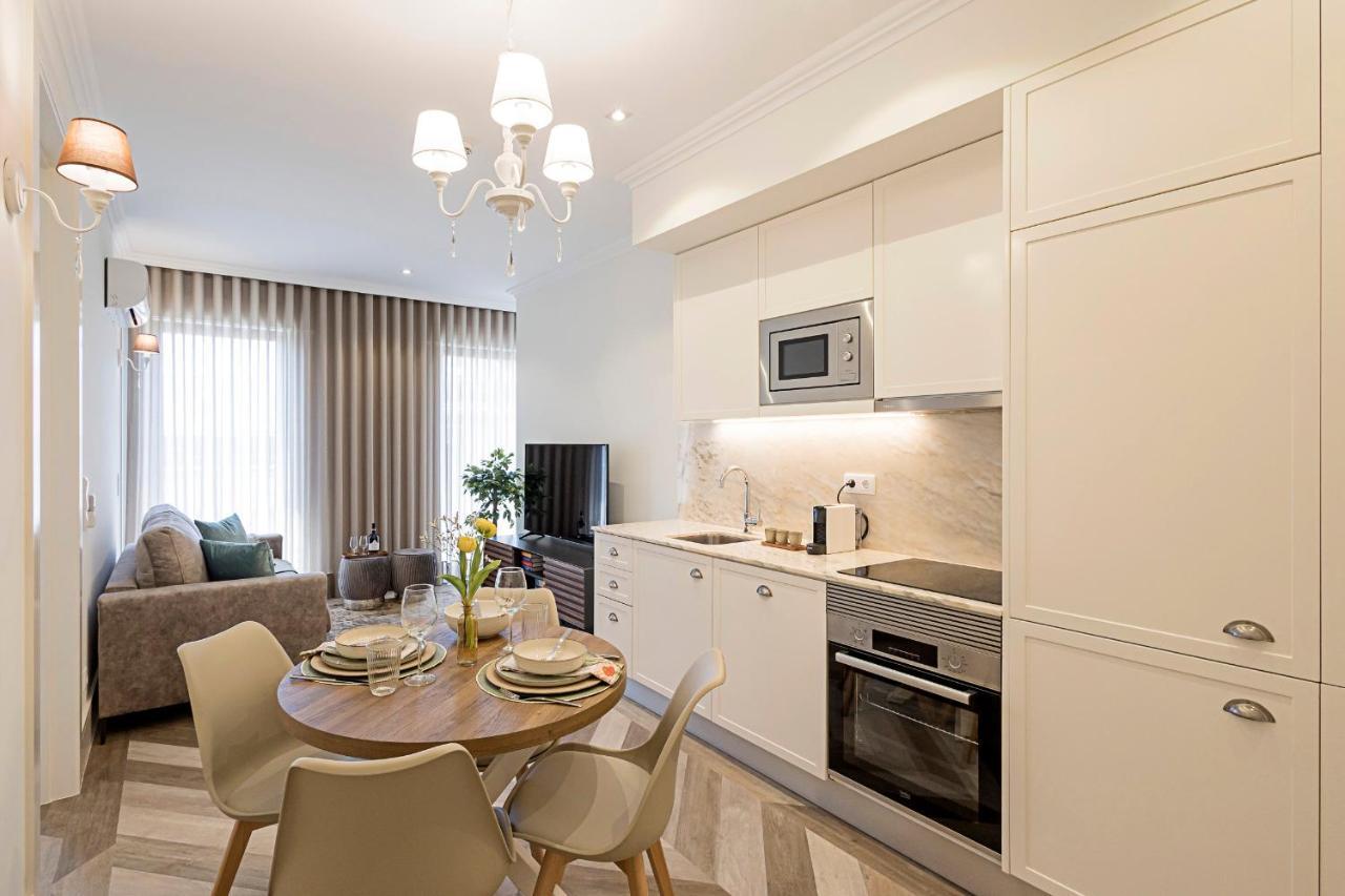 19 Nineteen - Espinho Apartment