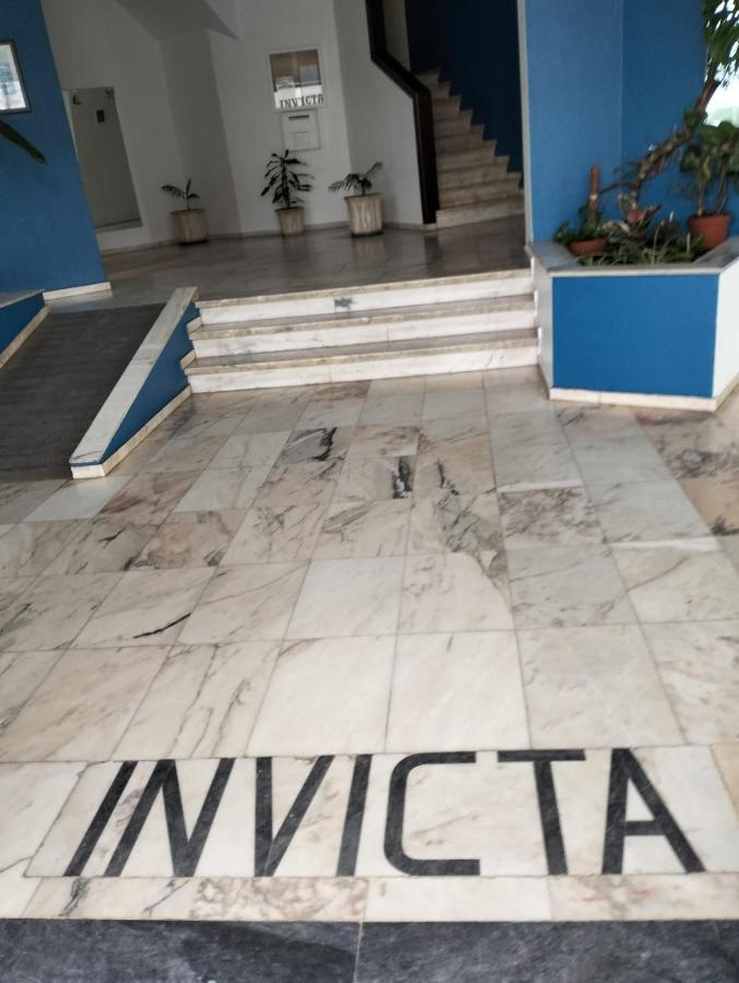 10b Invicta - Casas & Papeis Apartamento *