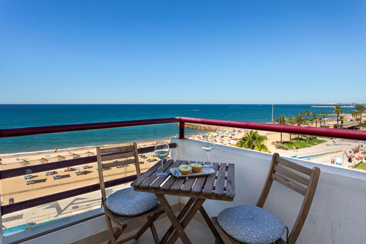 Centralgarve - Beachfront With Pool Penthouse Apartment Quarteira