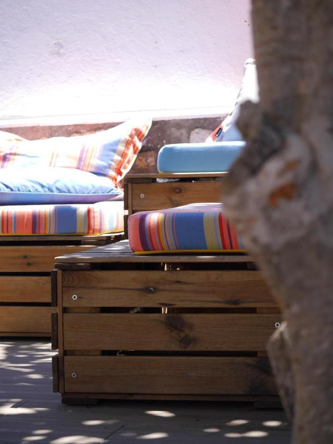 & Surfcamp 55 Hostel Ericeira