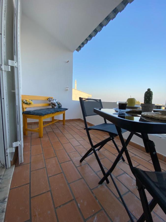 Moradia Olival- Bbq, 2 Quartos, Quintal Albufeira