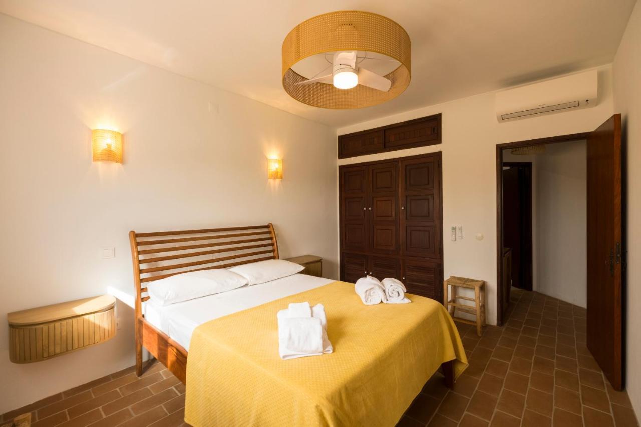 Cozy W/ Sea View, Free Parking & Ac Apartamento
