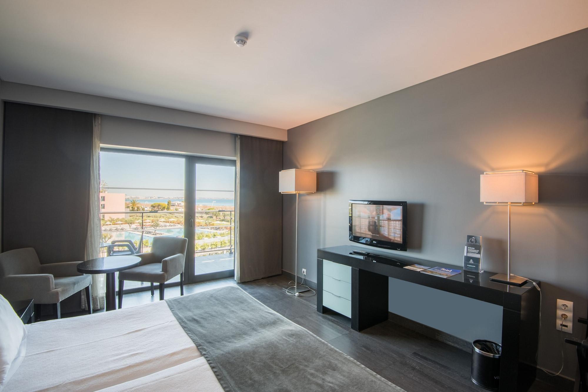 Gale Hotel