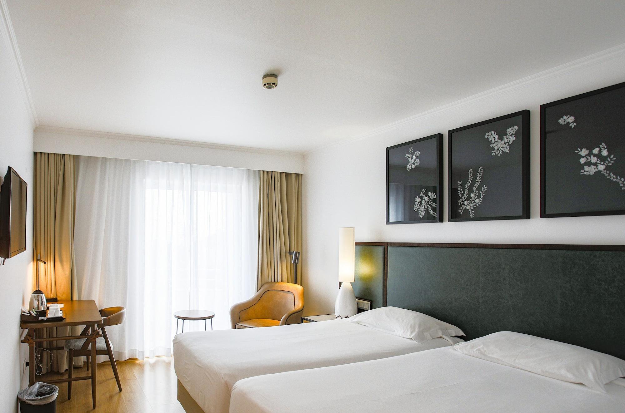 Hotel Ponta Delgada 3* Ponta Delgada (Sao Miguel)