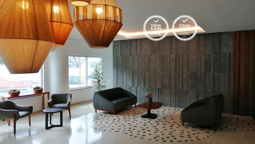 Hotel Ponta Delgada Hotel Ponta Delgada (Sao Miguel)