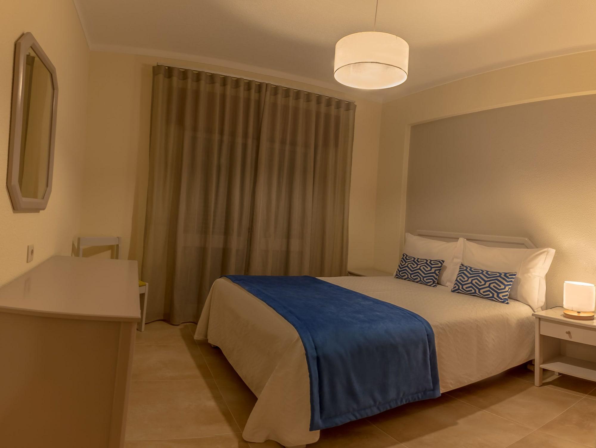 Flor Da Rocha Aparthotel 4*