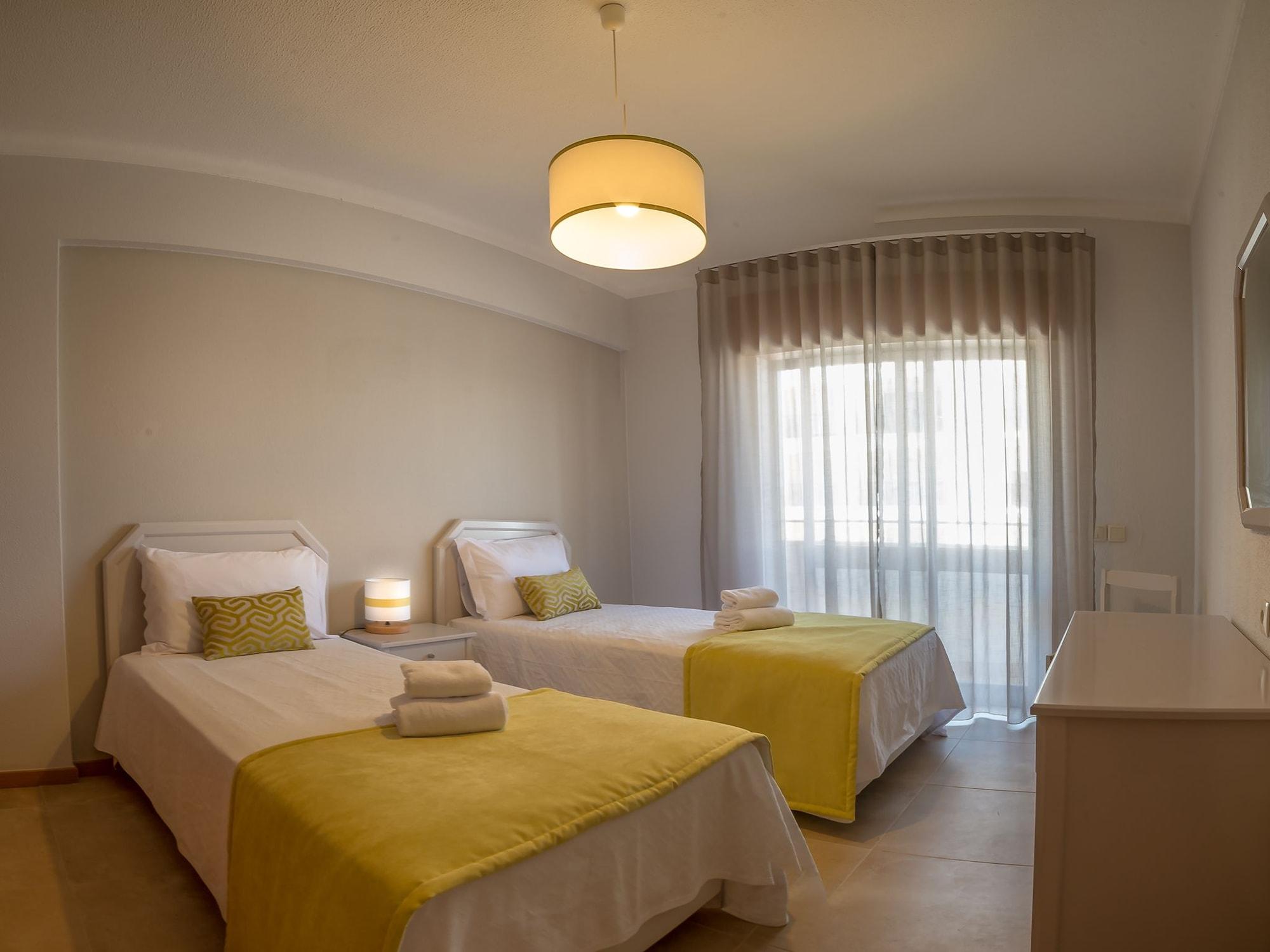 Aparthotel Flor Da Rocha