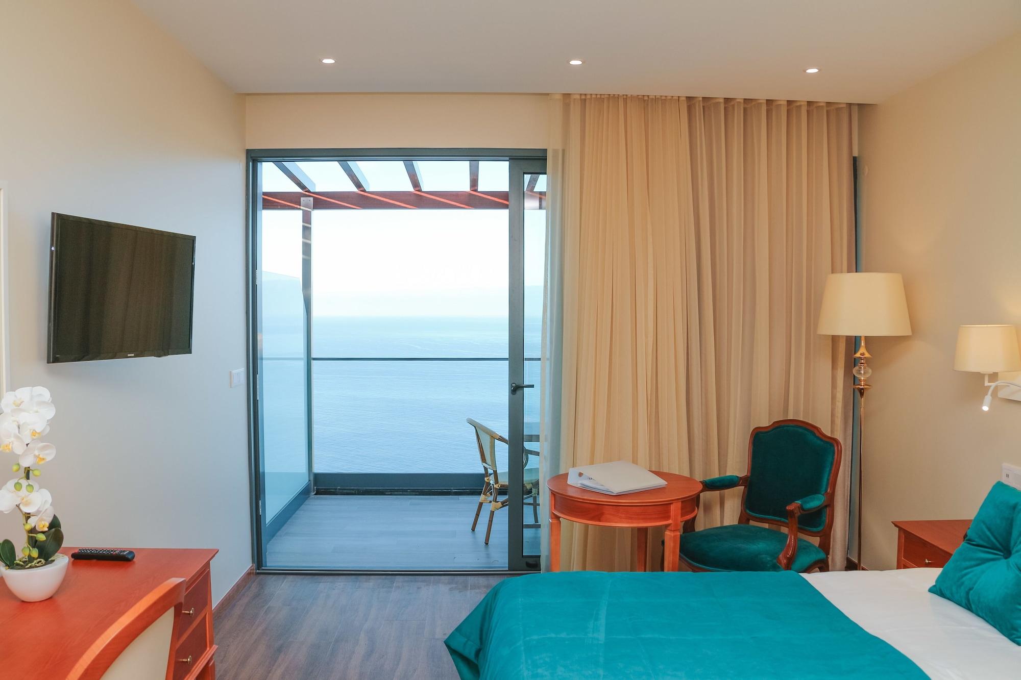 Hotel Ocean Gardens 4*
