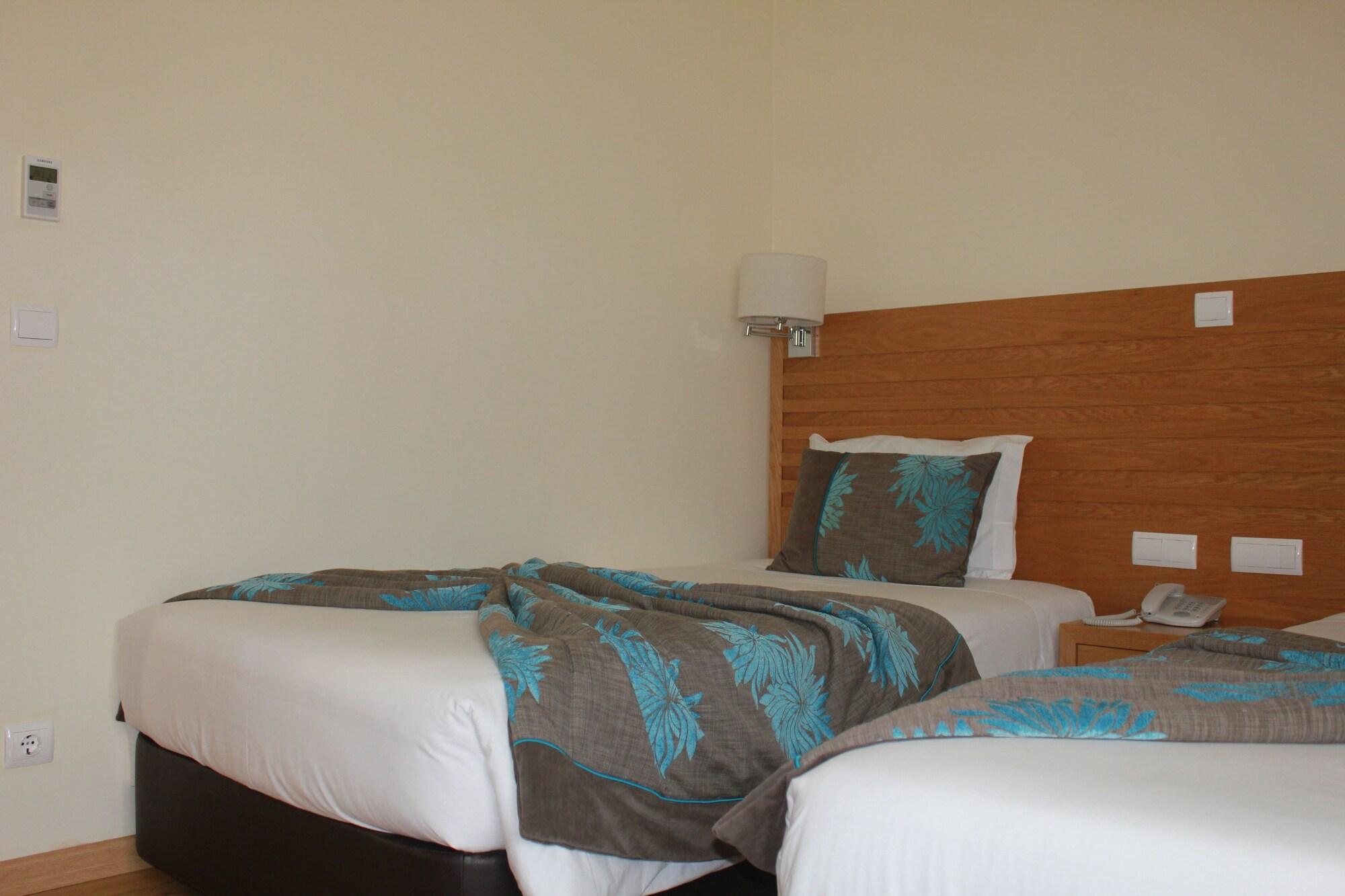 Hotel Caravelas Madalena (Azores)
