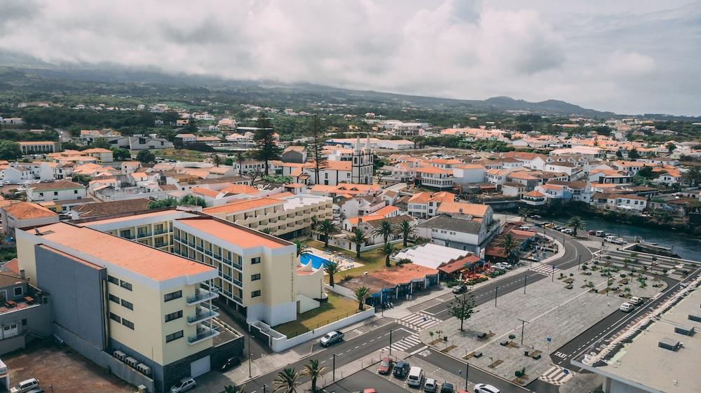 Caravelas Hotel