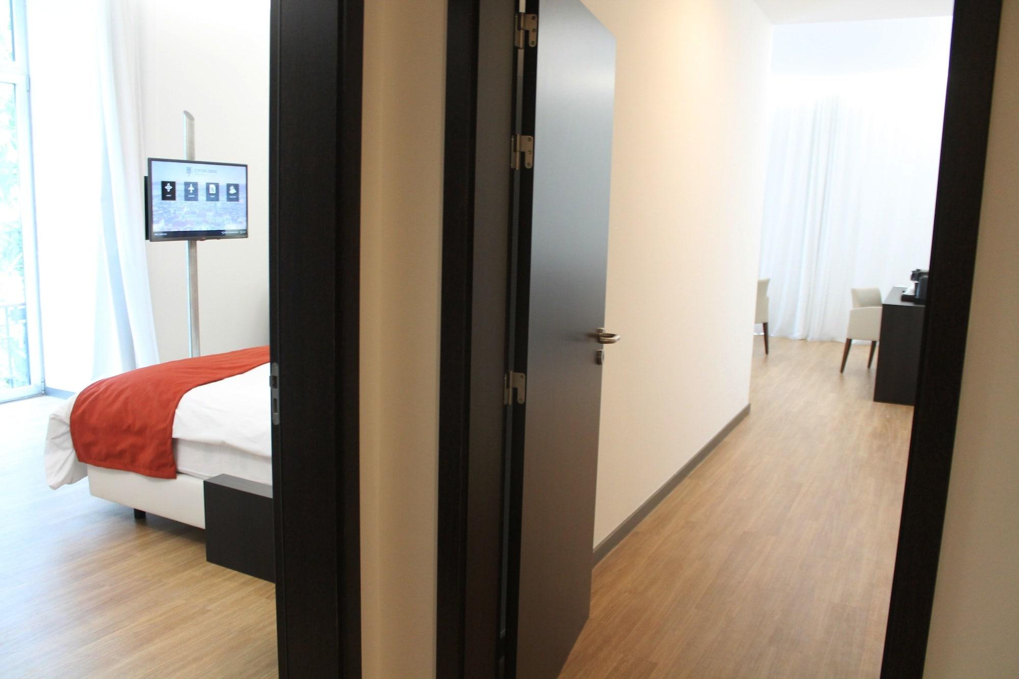 Jupiter Hotel 4*