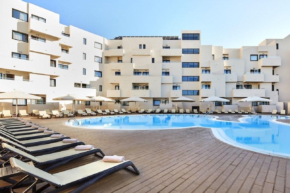 Santa Eulalia & Hotel