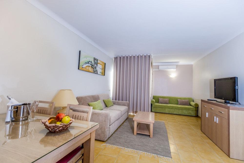 Santa Eulalia & 4* Albufeira