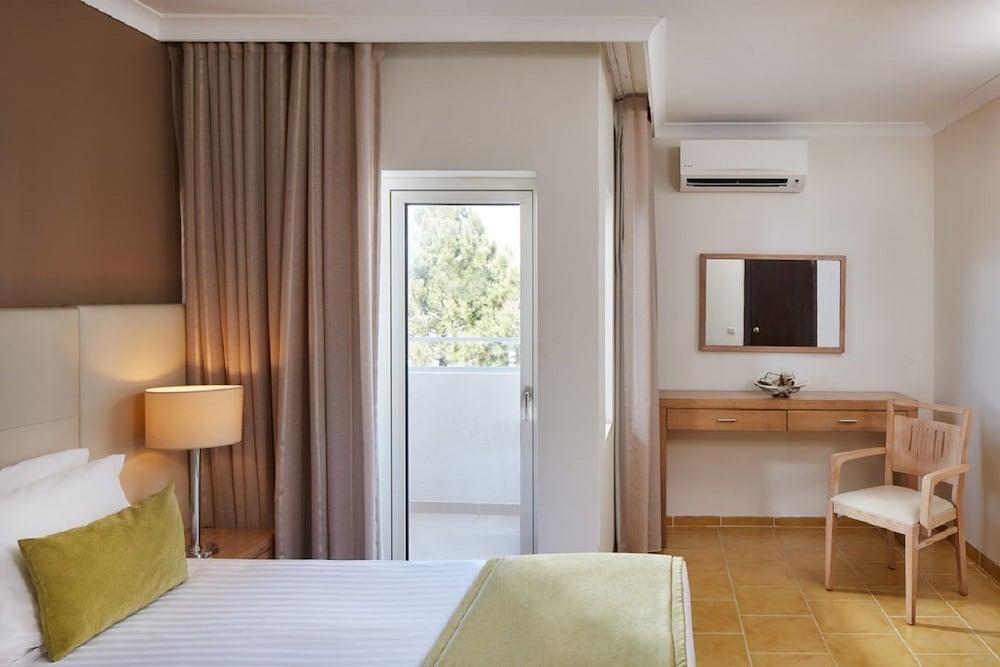 Santa Eulalia &